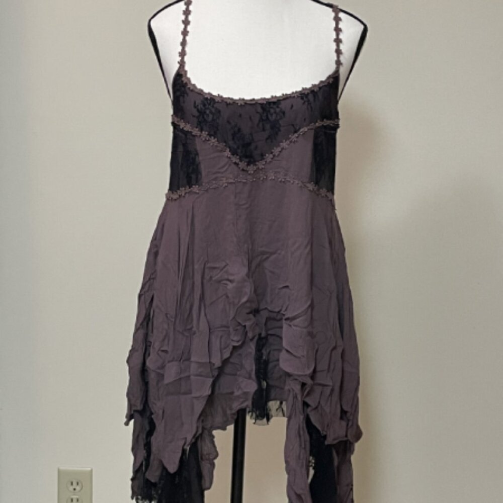 Free People Pieced Lace Slip in Mulberry Combo ASO Davina Claire - Picture 2 of 9